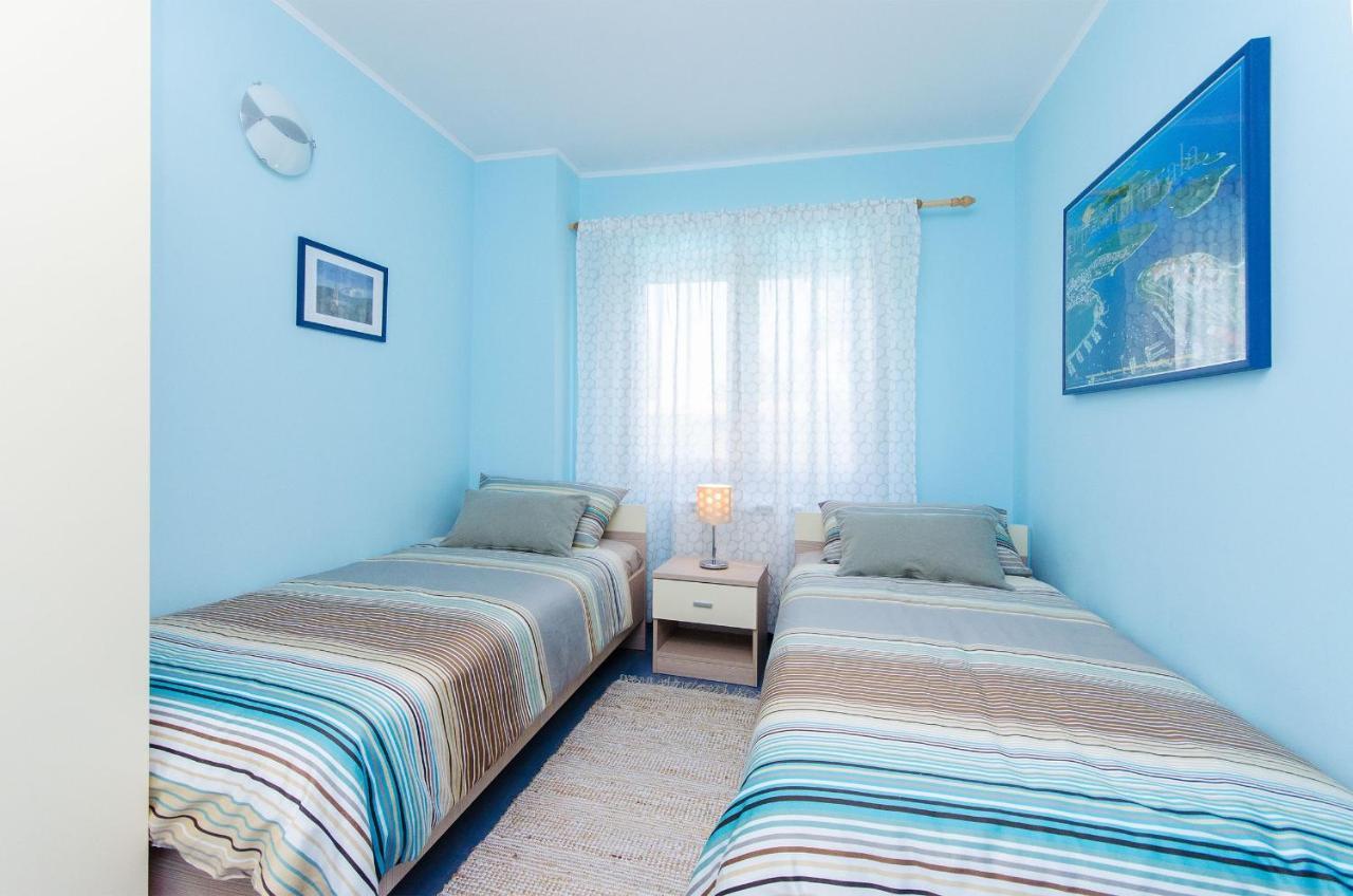 Apartment Ecio Vinkuran Esterno foto